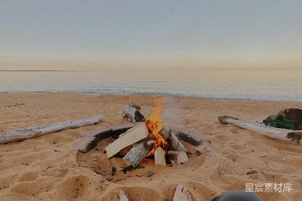 高清摄影 海滩篝火时光