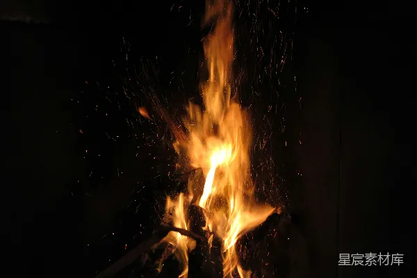高清摄影 夜幕下的篝火