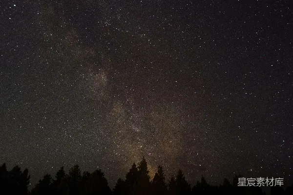 高清摄影 星空下的篝火晚会