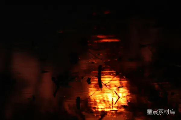 高清摄影 夜色中的光影倒影