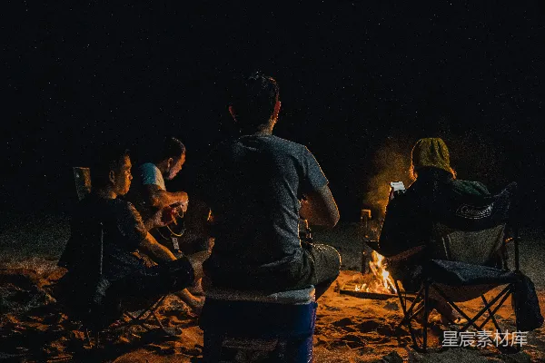 高清摄影 篝火夜话