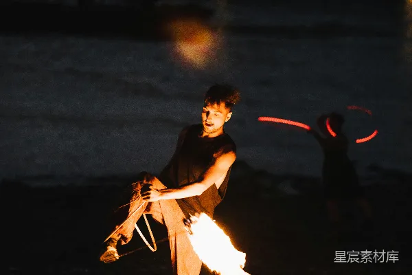 高清摄影 夜幕下的火舞