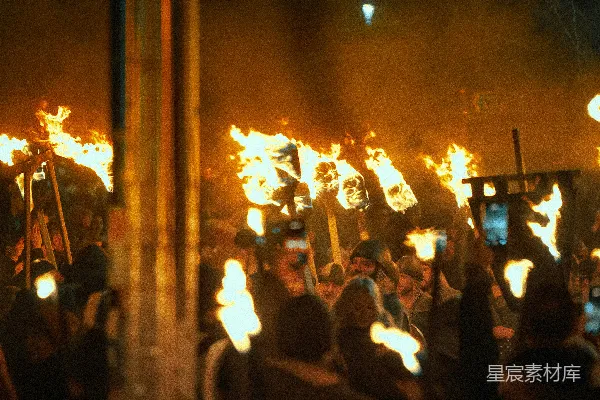高清摄影 夜间火光中的狂欢