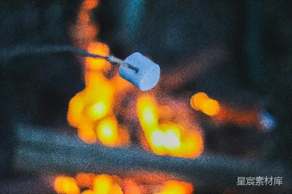 高清摄影 夜色中的灯光点缀