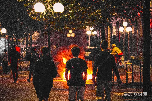 高清摄影 夜幕下的篝火晚会