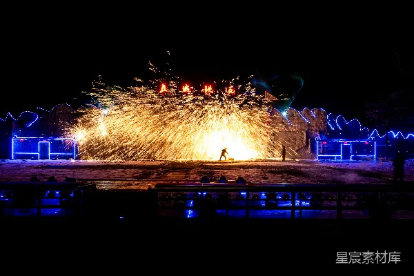 高清摄影 长城铁花夜景