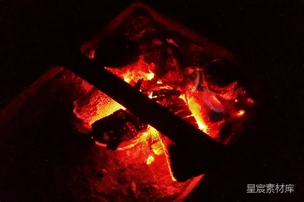 高清摄影 篝火夜景