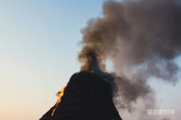 高清摄影 火山爆发的壮丽景象