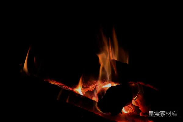 高清摄影 篝火夜景