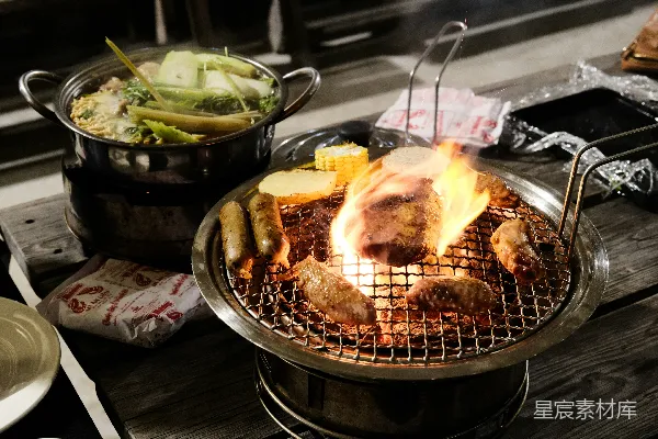 高清摄影 户外烧烤聚餐