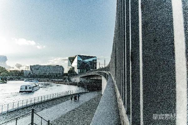 高清摄影 现代建筑与河岸的都市风景