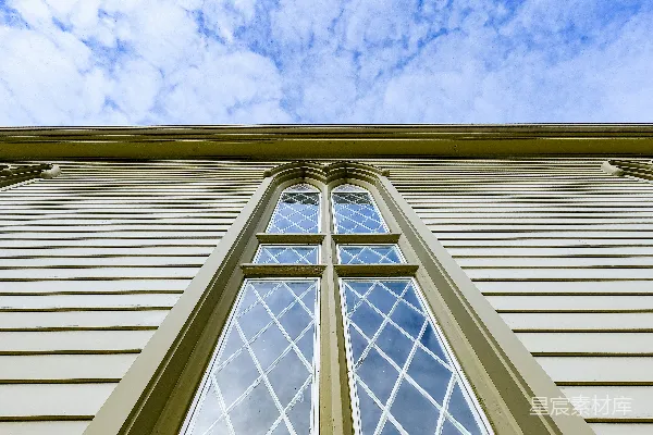 高清摄影 蓝天下的建筑之窗