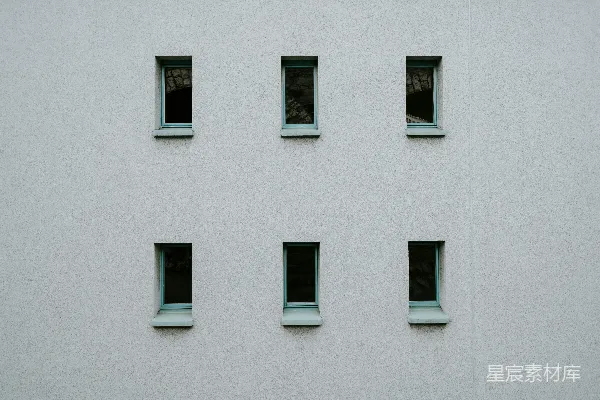 高清摄影 简洁建筑窗户排列