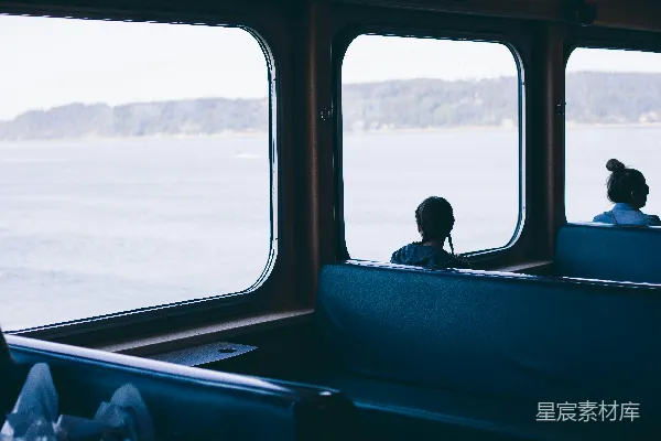 高清摄影 湖边的宁静旅程