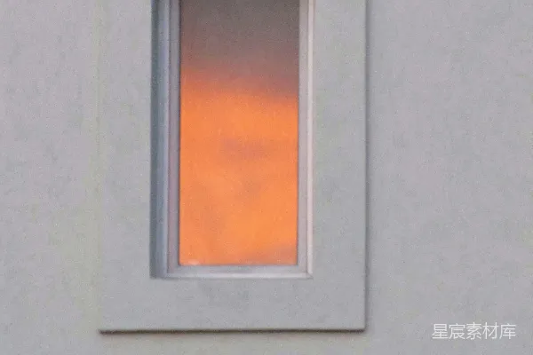 高清摄影 窗中的夕阳