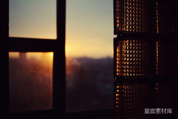 高清摄影 夕阳透过窗户
