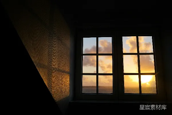 高清摄影 窗外的夕阳