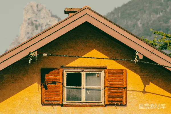 高清摄影 山间小屋的光影