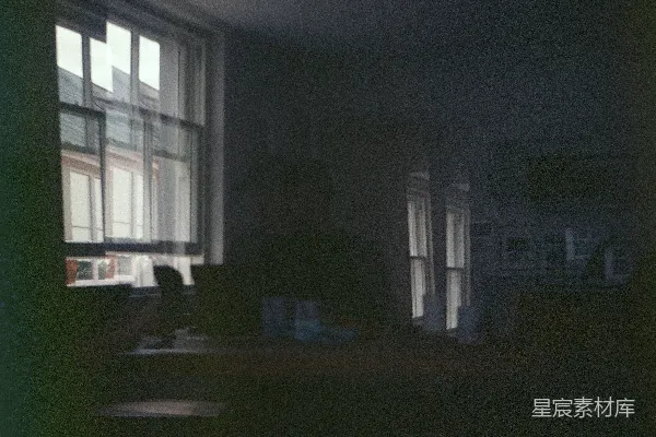 高清摄影 昏暗的室内一角