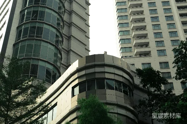 高清摄影 现代都市建筑与自然的和谐共存