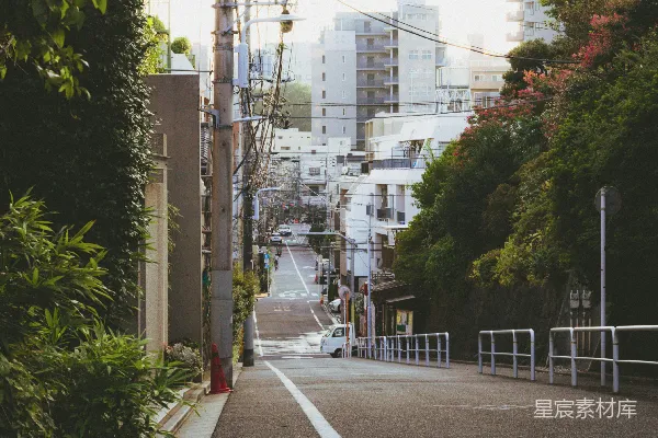 高清摄影 夕阳下的宁静小巷