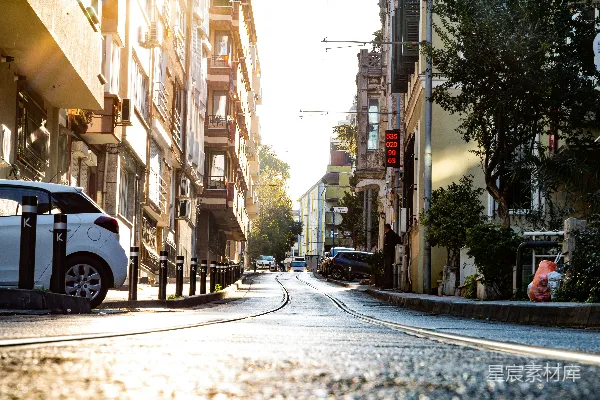 高清摄影 阳光下的城市街道