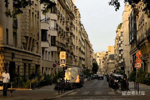 高清摄影 巴黎街景：宁静的午后时光
