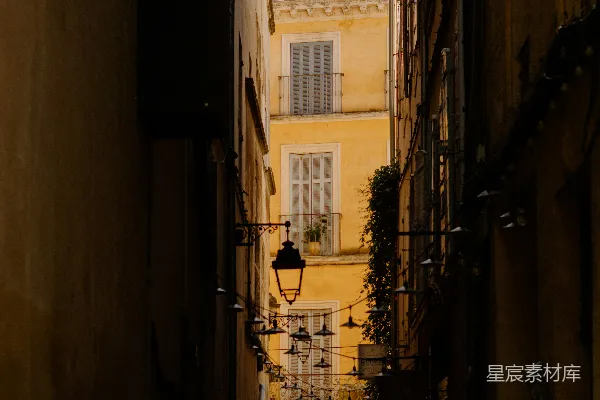 高清摄影 阳光洒下的巷子
