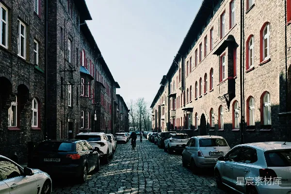 高清摄影 古朴砖房的宁静街道