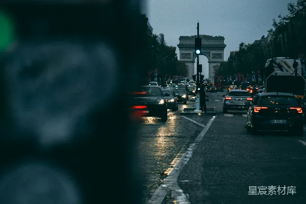 高清摄影 雨后香榭丽舍大道