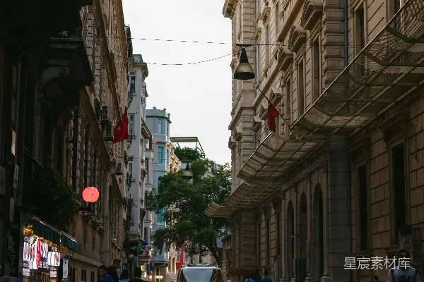 高清摄影 城市黄昏中的街景