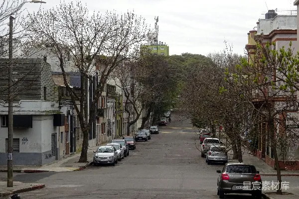 高清摄影 城市街道的宁静一隅