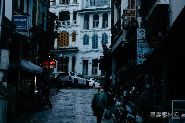 高清摄影 雨中的老街