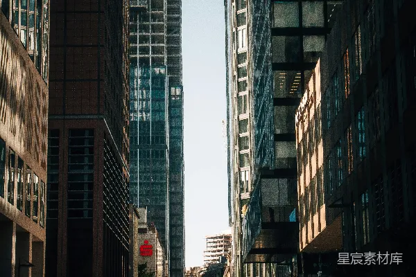 高清摄影 城市建筑与繁忙街道