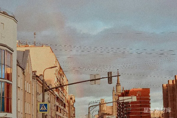高清摄影 都市黄昏的繁忙街道