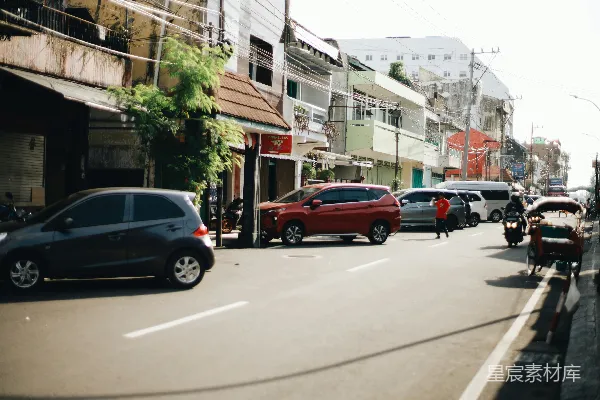 高清摄影 阳光下的城市街道