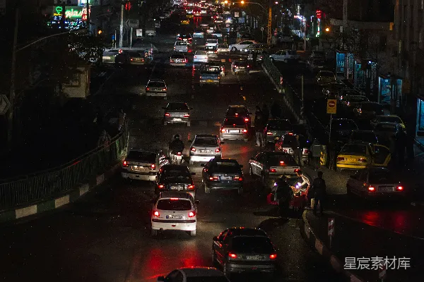 高清摄影 夜幕下的拥堵城市