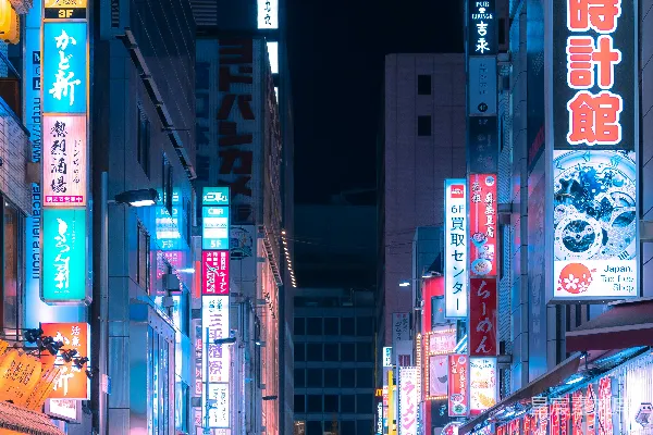 高清摄影 霓虹灯下的东京街头