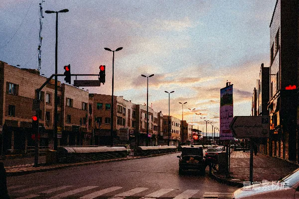 高清摄影 黄昏时的城市街景