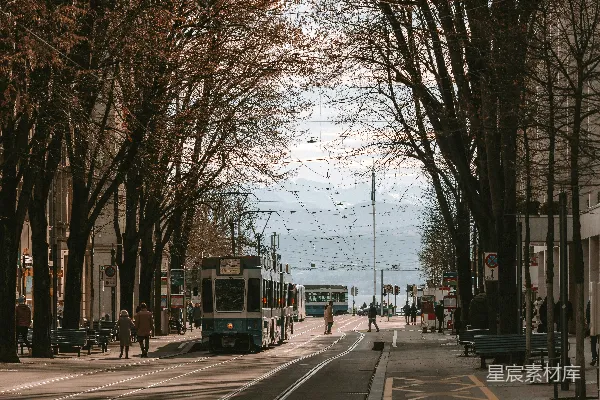高清摄影 冬日晨光中的城市街景