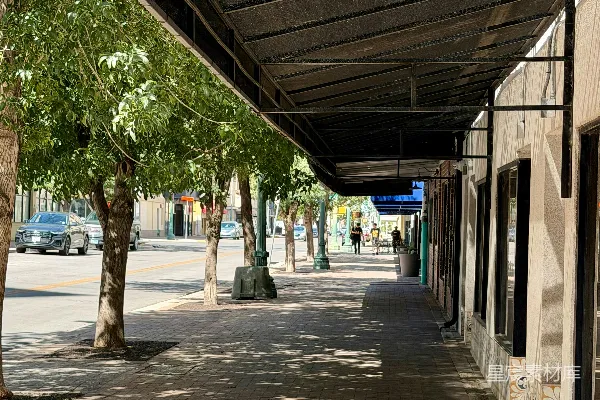 高清摄影 阳光下的城市街道