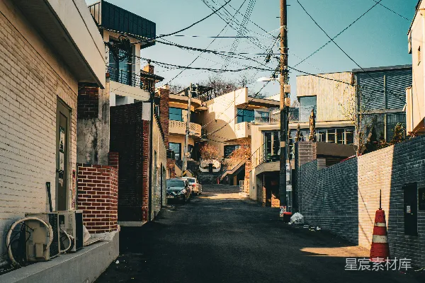 高清摄影 城市角落的宁静小巷