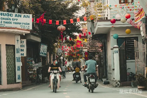 高清摄影 越南街景：节日氛围下的日常