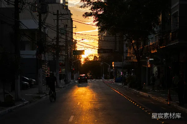 高清摄影 黄昏下的城市街道