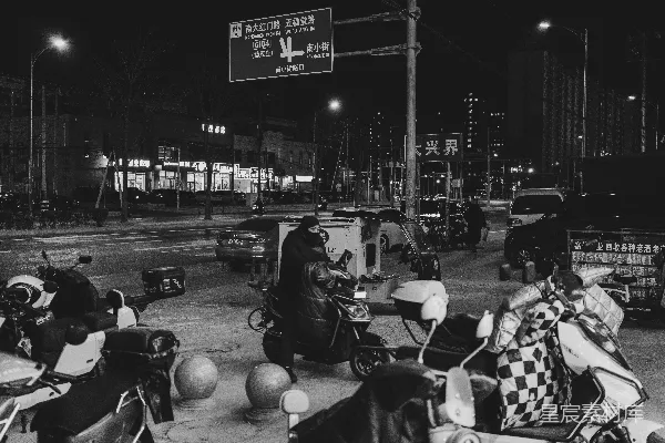 高清摄影 夜色中的城市街景