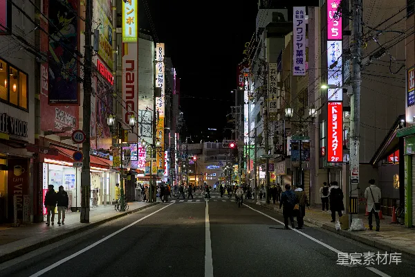 高清摄影 夜晚繁华的日本街景