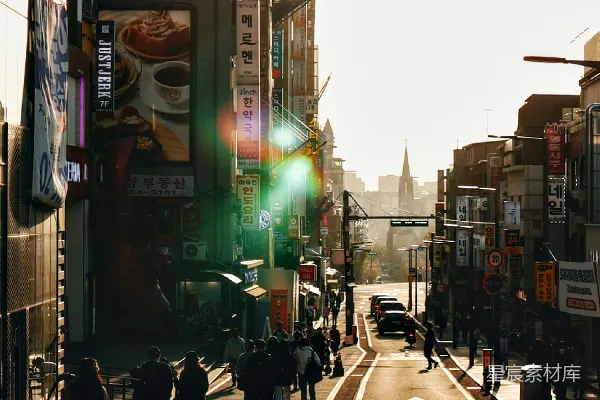高清摄影 阳光下的城市街道