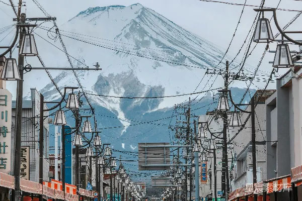 高清摄影 静谧的富士山街道