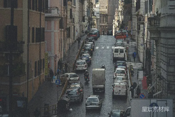 高清摄影 雨后罗马的街道