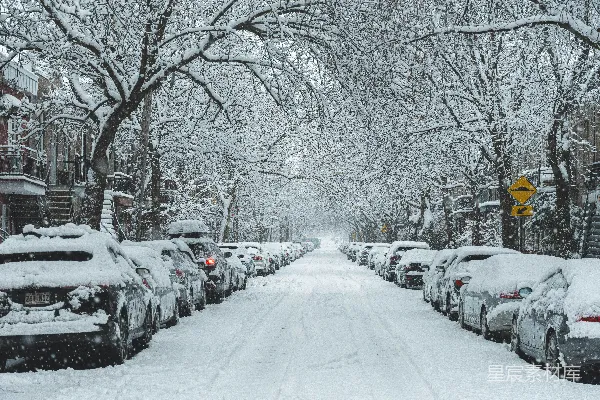 高清摄影 雪后静谧的街道